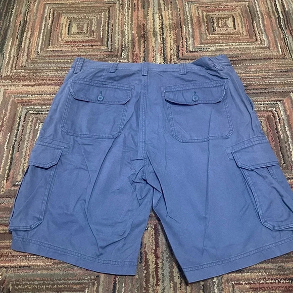 St. John's Bay Cargo Shorts Cotton Comfort Stretch Pockets Blue Mens Size 38 - Picture 2 of 6